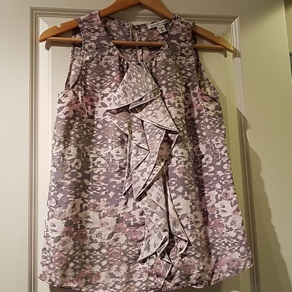 Banana Republic Tops - 🍉 2 for $15 🍉 Banana Republic Sleeveless Ruffled Blouse-Small